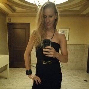 Meet your Posher, Pamela